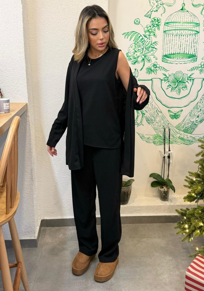 Kadın Uzun Kollu Ithal Krep Onu Açık Ceket Askılı Yuvarlak Yaka Bluz Ve Cepli Pantolon üçlü Takım - Görsel 3