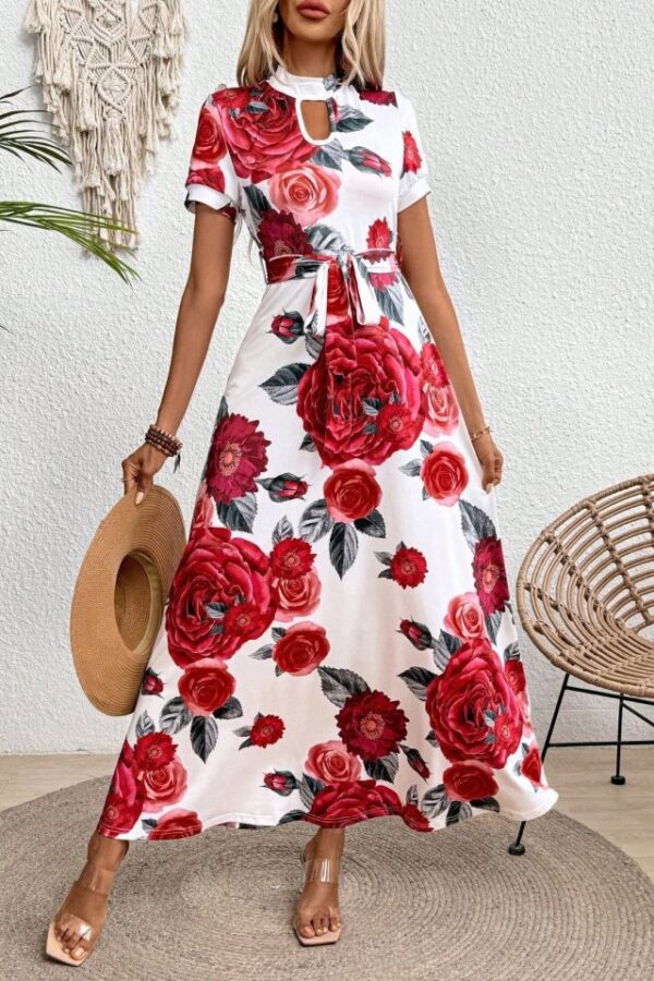 Kadın Kısa Kollu Pencere Detay Gül Baskılı Tam Boy Kiloş Elbise