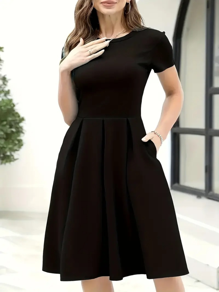 Kadın Kısa Kollu Bisiklet Yaka önden Pile Detaylı Janjan Krep Elbise - Görsel 3