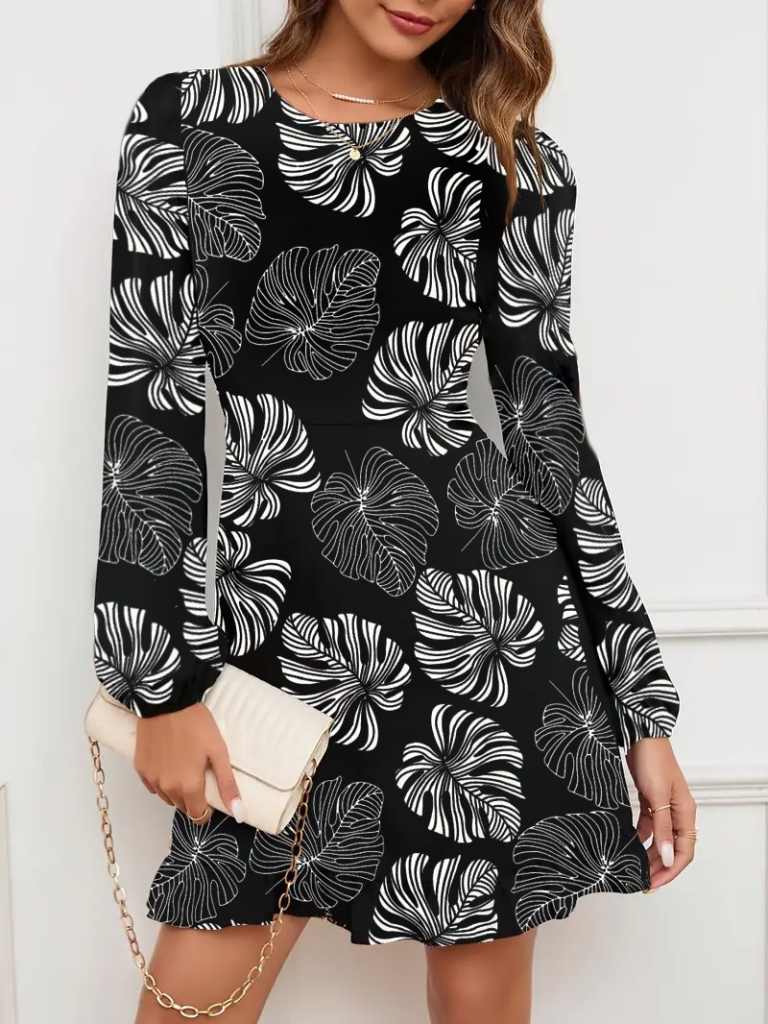 Kadın Uzun Kollu Bisiklet Yaka Desenli Kısa Krep Elbise - Görsel 7