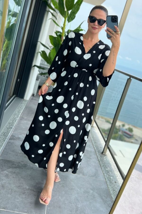 Kadın Puantiyeli Kruvaze Uzun Elbise