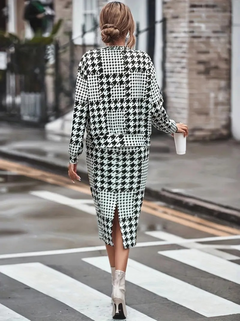 Kadın Uzun Kollu Bisiklet Yaka şardonlu Dalgıç Bluz Ve Yırtmaçlı Midi Etek Takım - Görsel 7