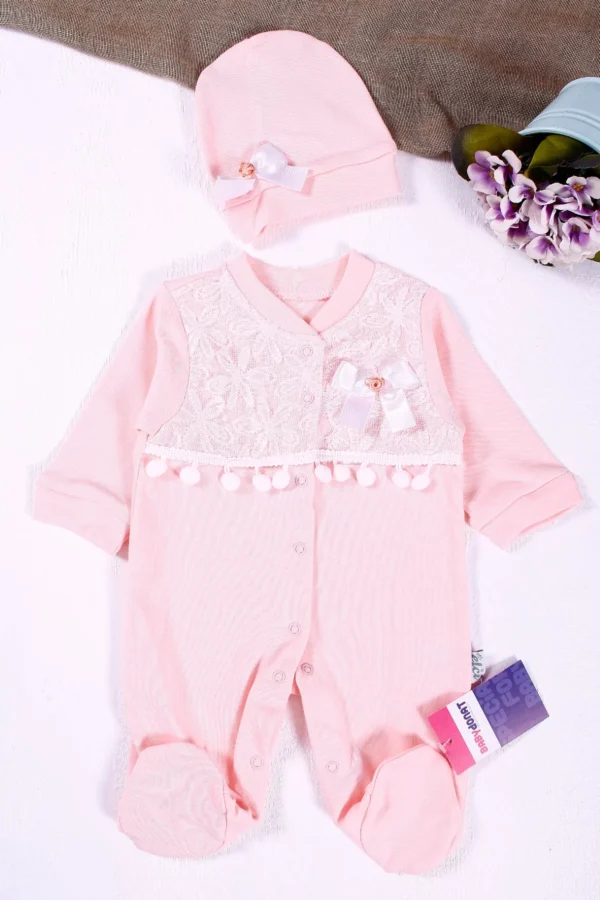 Güpür Detaylı Şapkalı Kız Bebek Tulumu