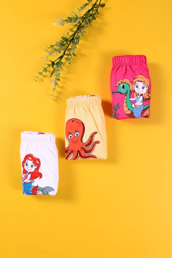 Karışık Figürlü 3'lü Sıvı Geçirmez Kız Çocuk Alıştırma Külodu