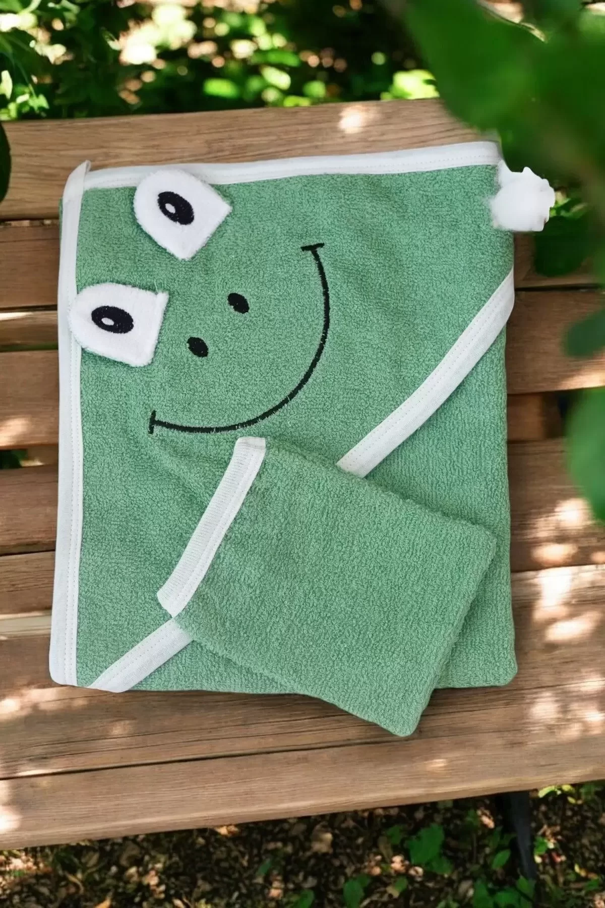 Kurbağa Nakışlı Unisex Şapka Ve Keseli Bebek Banyo Havlusu - Görsel 3