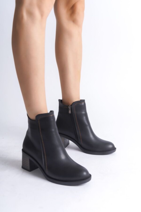 LARISSA Fermuarlı Ortopedik Taban Topuklu Kadın Bot  CST - Siyah