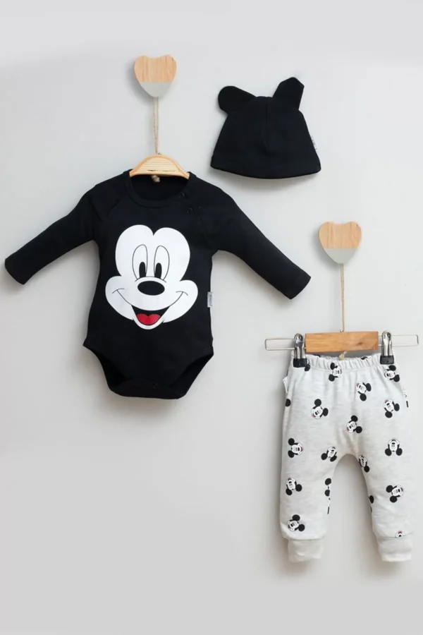 Mickey Desenli Şapkalı 3'lü Erkek Bebek Takımı