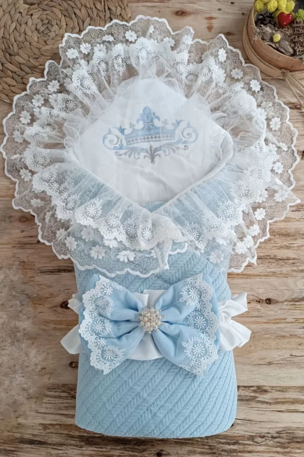 Örgü Tericotton Taç Nakışlı İncili Güpür Çift Fiyonk Papatya Güpür Trilüks Kundak Bebek Battaniyesi Mavi