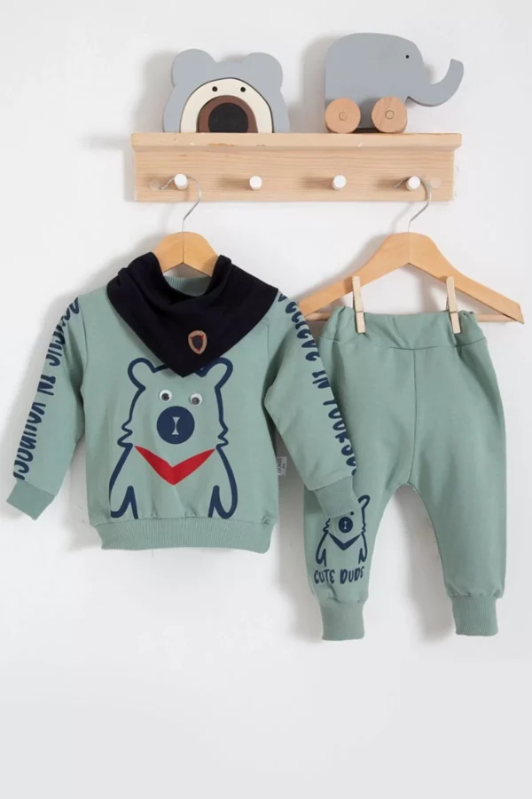 Oynar Gözlü Fularlı 3'lü Erkek Bebek Takımı