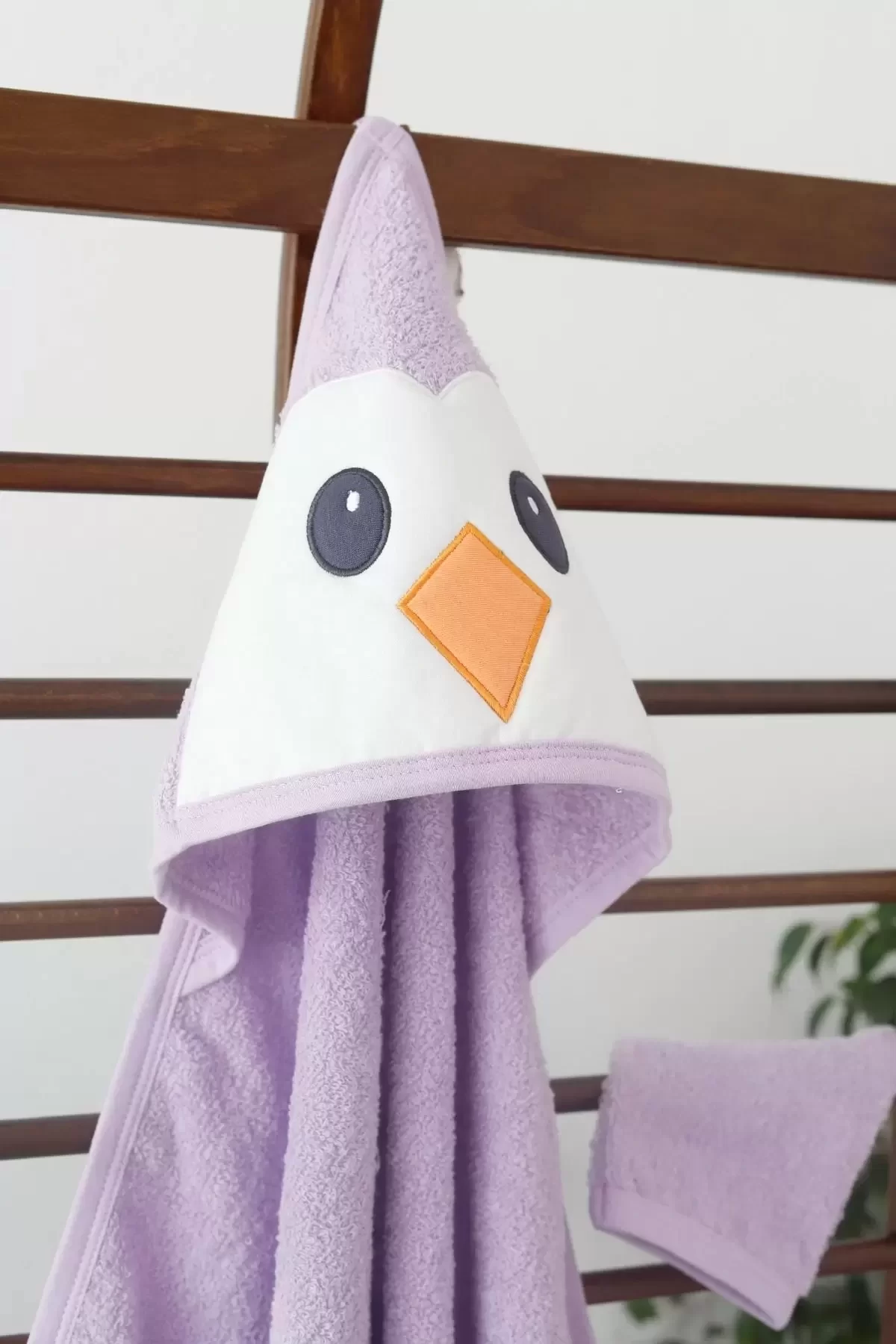 Penguen Nakışlı Unisex Şapka Ve Keseli Bebek Banyo Havlusu - Görsel 3