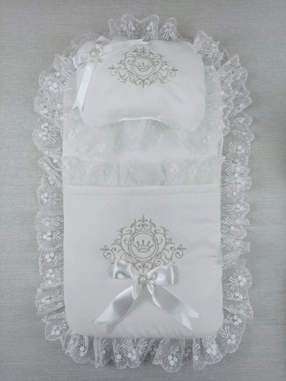 Yenidoğan Bambu Taç Nakışlı Kundaklı Trilüks 3lü Alt Açma Seti - Görsel 5