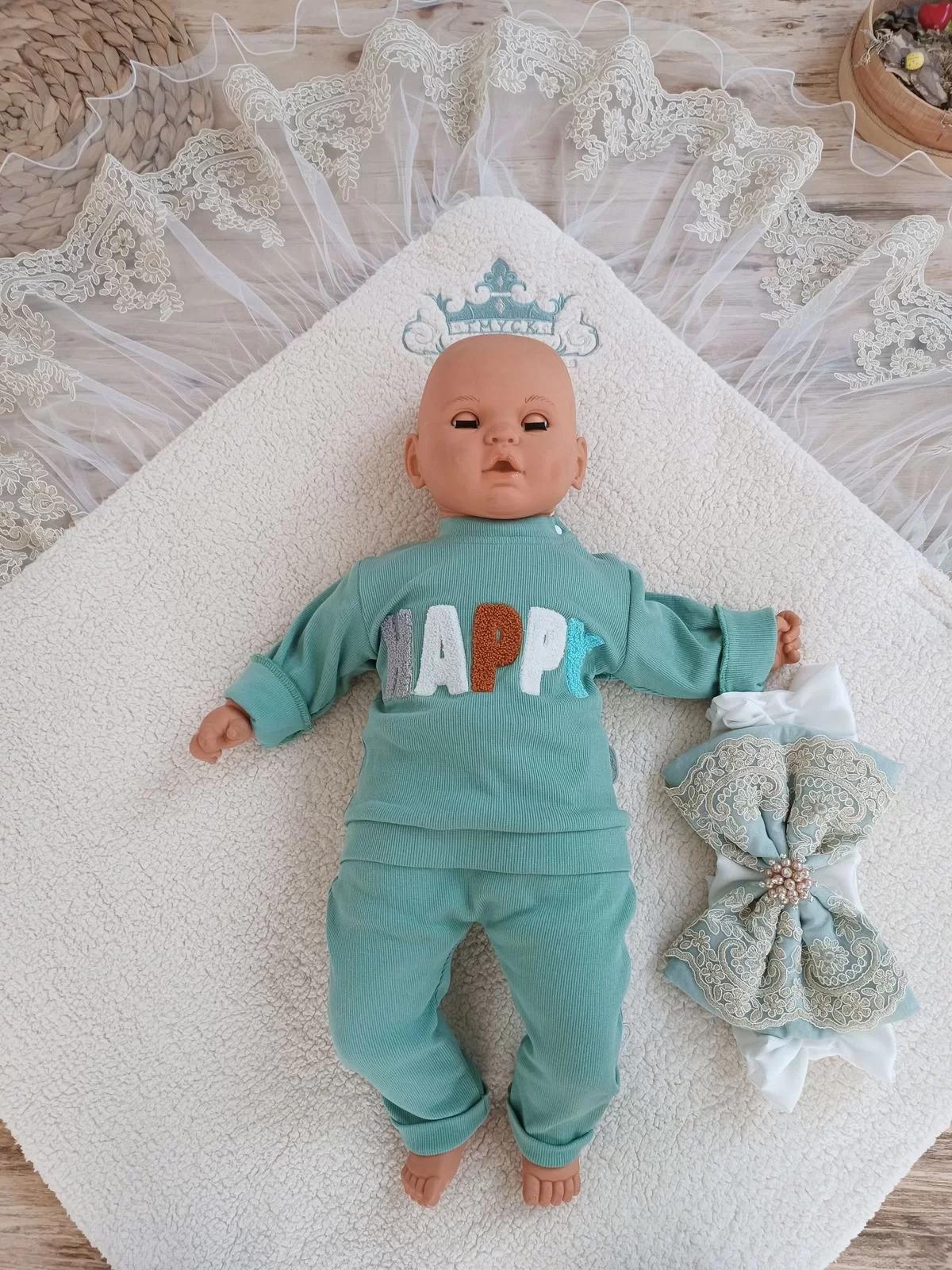 Yenidoğan Kuzulu Taç Nakış Güpürlü Fiyonklu Duvaklı Prizma Taş Unisex Kundak Bebek Battaniyesi - Görsel 3